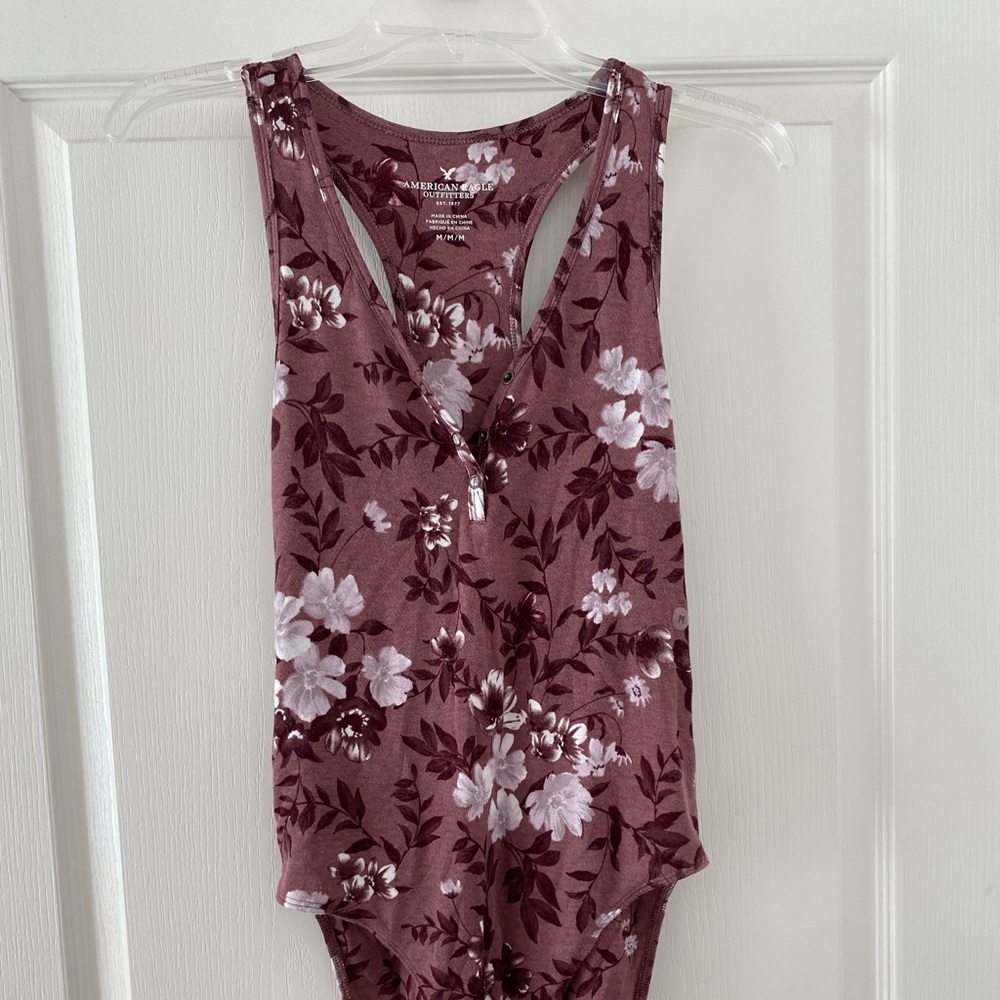 American Eagle floral pink bodysuit